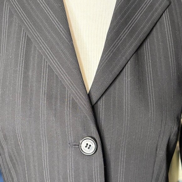 Escada Black Pinstripe Blazer Wool Silk Blend Size 34 - Picture 5 of 16